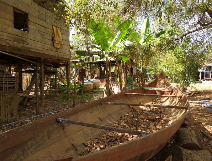 Barque à Battambang