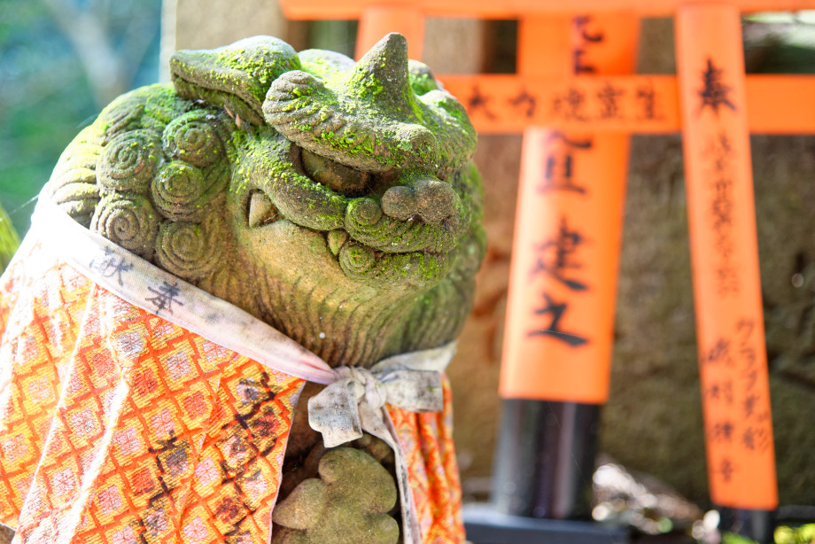 Statue à Fushimi inari-taisha