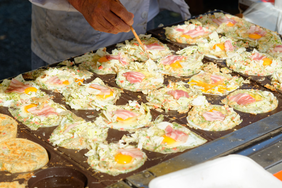 Galettes à un stand du parc Ueno